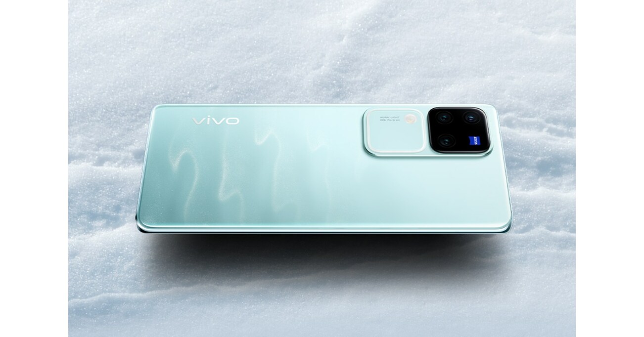Why the vivo V30 Pro is a Game-Changer in Mobile Photography - Design and Display